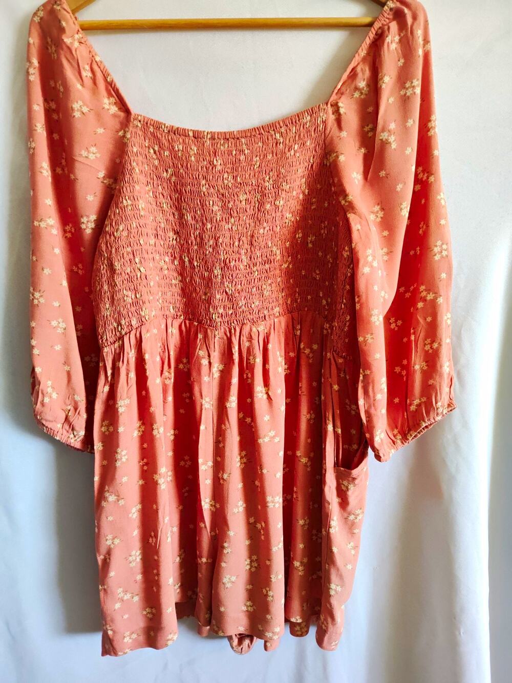 American Eagle Women’s Pink Floral Smocked Square Neck Puff Sleeve Romper M